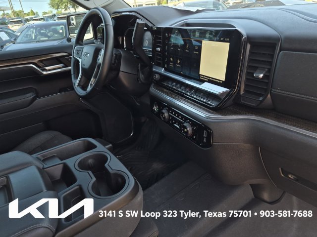 Used 2024 Chevrolet Silverado 1500 LT Trail Boss w/ Protection Package AWD/4WD image 14