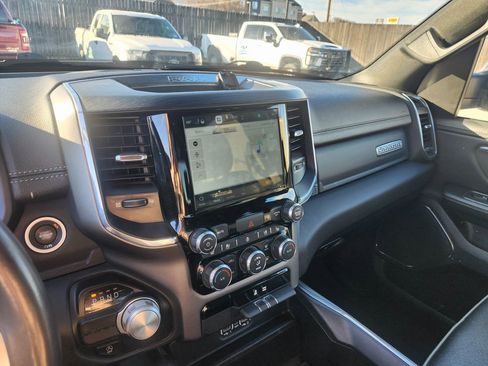 Used 2024 RAM 1500 Laramie image 20