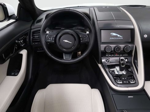Used 2024 Jaguar F-TYPE Convertible AWD image 20
