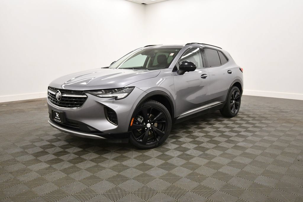 Used 2021 Buick Envision Essence w/ Technology Package I AWD/4WD image 2