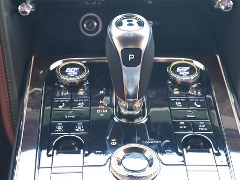 New 2026 Bentley Flying Spur Plug-In Hybrid image 27