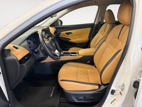Used 2025 Nissan Sentra SV w/ SV Premium Package FWD image 22