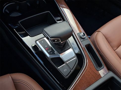 Certified 2023 Audi A4 2.0T Premium w/ Convenience Package image 15