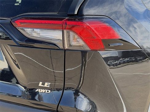 Certified 2025 Toyota RAV4 LE image 7