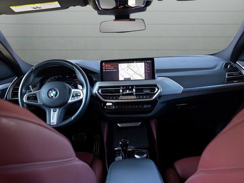 Used 2023 BMW X4 xDrive30i w/ M Sport Package AWD/4WD image 28
