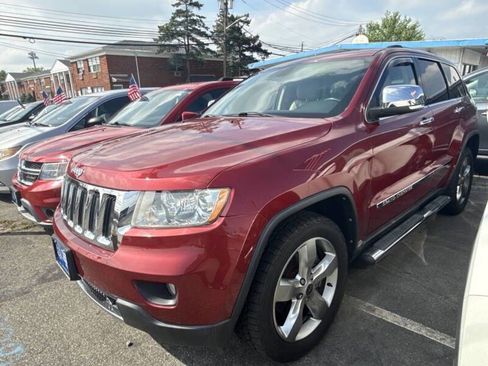 Used 2013 Jeep Grand Cherokee Limited w/ Trailer Tow Group IV image 2