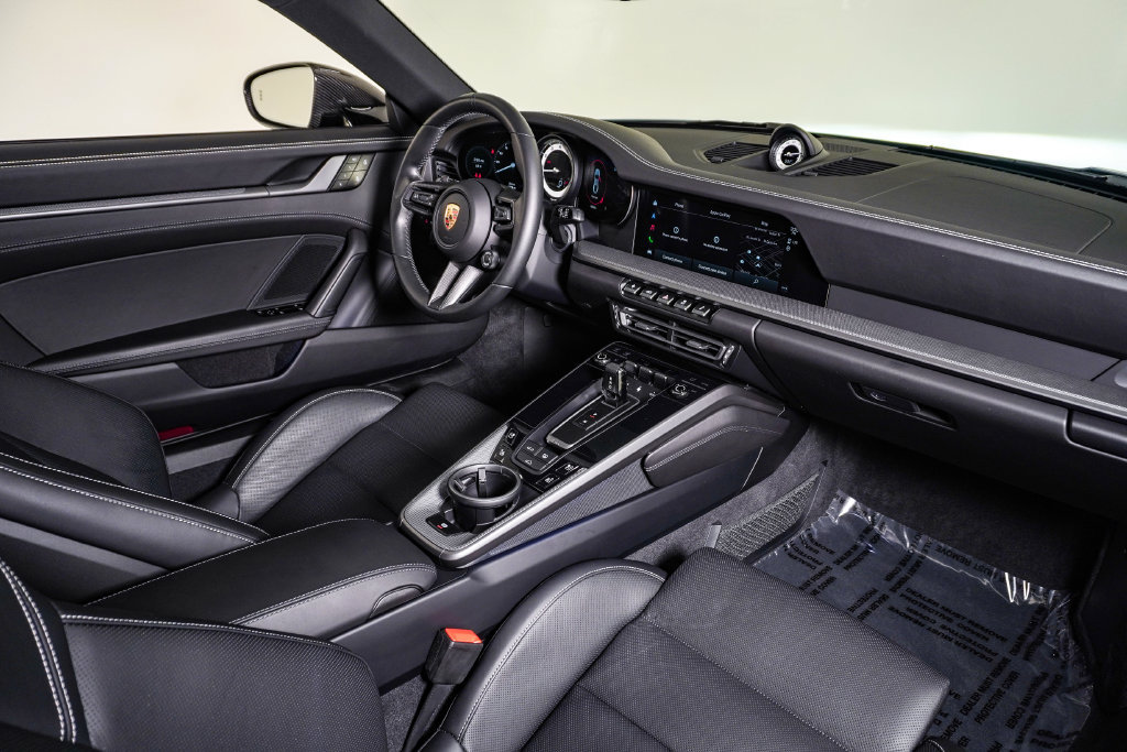 Certified 2024 Porsche 911 Carrera RWD image 15