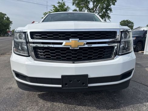 Used 2018 Chevrolet Suburban LT AWD/4WD image 2
