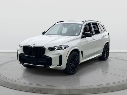 Used 2024 BMW X5 xDrive40i w/ Executive Package AWD/4WD image 3