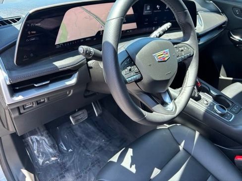 Certified 2025 Cadillac XT4 Sport AWD/4WD image 13