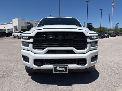 New 2026 RAM 2500 Lone Star AWD/4WD image 9