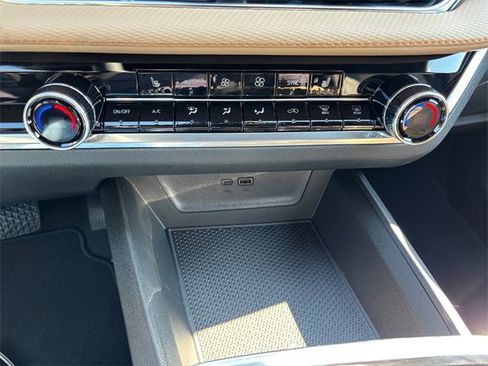 New 2026 Chevrolet Equinox ACTIV image 21