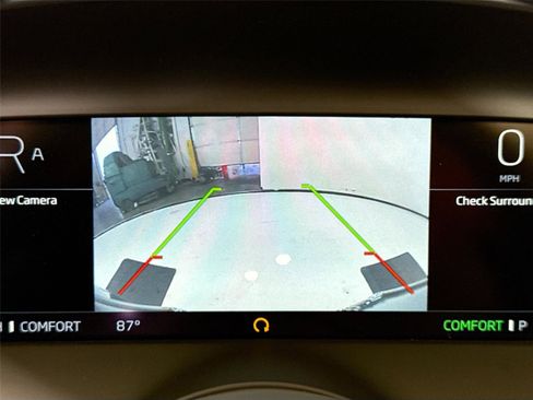 Used 2024 McLaren 750S Spider image 19