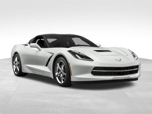 Used 2015 Chevrolet Corvette Stingray Coupe RWD image 9