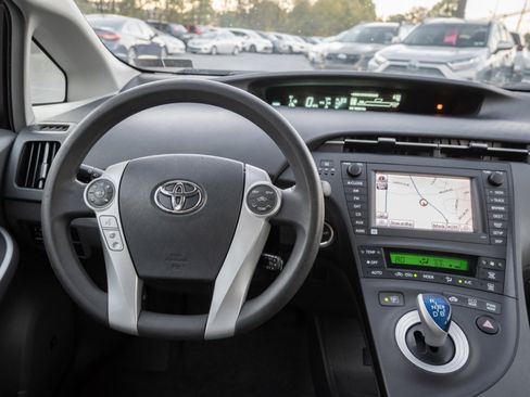 Used 2011 Toyota Prius Three image 26