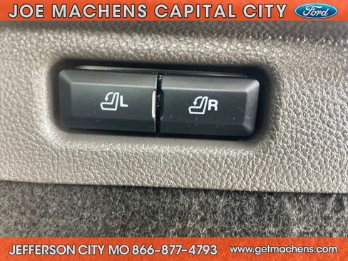 Used 2022 Lincoln Corsair AWD w/ Premium Package image 12