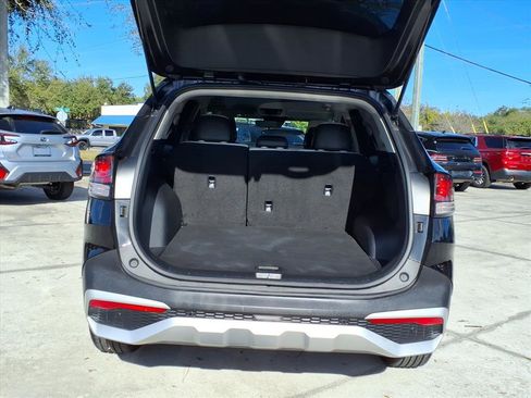 Used 2025 Kia Sportage EX image 31