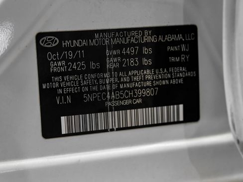 Used 2012 Hyundai Sonata SE w/ Navigation & Sunroof Pkg FWD image 69