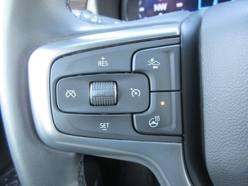 Certified 2024 Chevrolet Suburban Z71 w/ Luxury Package AWD/4WD image 28