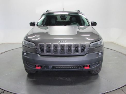 Used 2022 Jeep Cherokee Trailhawk AWD/4WD image 2