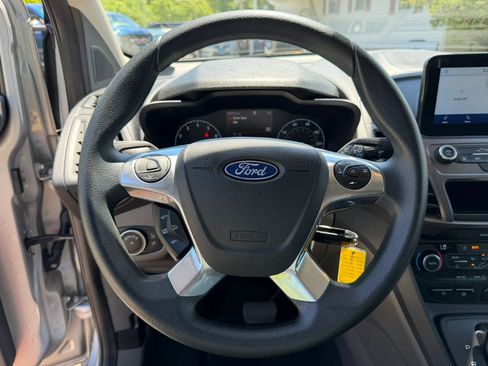 Used 2021 Ford Transit Connect XLT FWD image 26