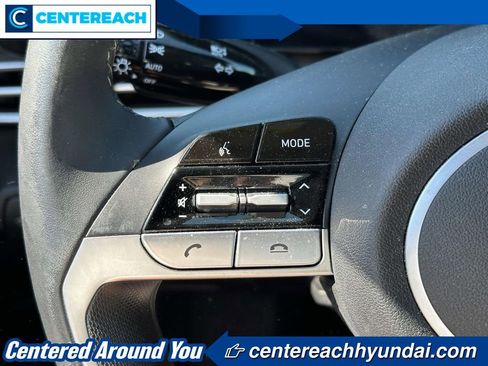 Used 2023 Hyundai Elantra SEL w/ Convenience Package FWD image 17