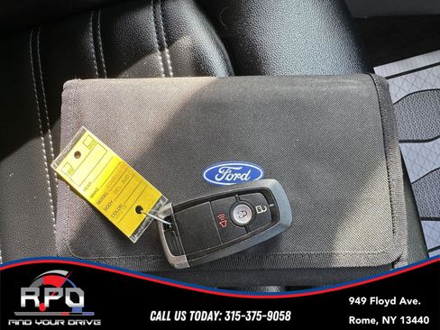 Used 2020 Ford Edge SEL w/ Cold Weather Package AWD/4WD image 31