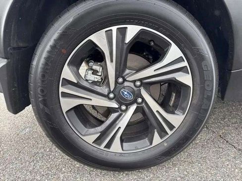 Certified 2025 Subaru Crosstrek 2.0i Premium image 22