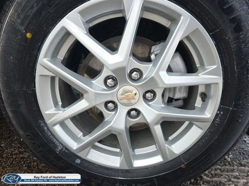Used 2024 Chevrolet Equinox LS AWD/4WD image 8