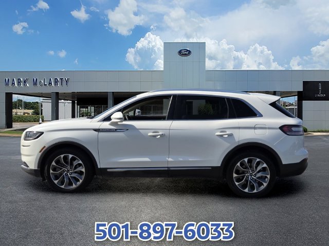 Certified 2023 Lincoln Nautilus Reserve w/ Luxury Package AWD/4WD image 2