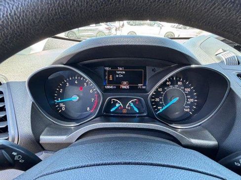 Used 2018 Ford Escape SE FWD image 24
