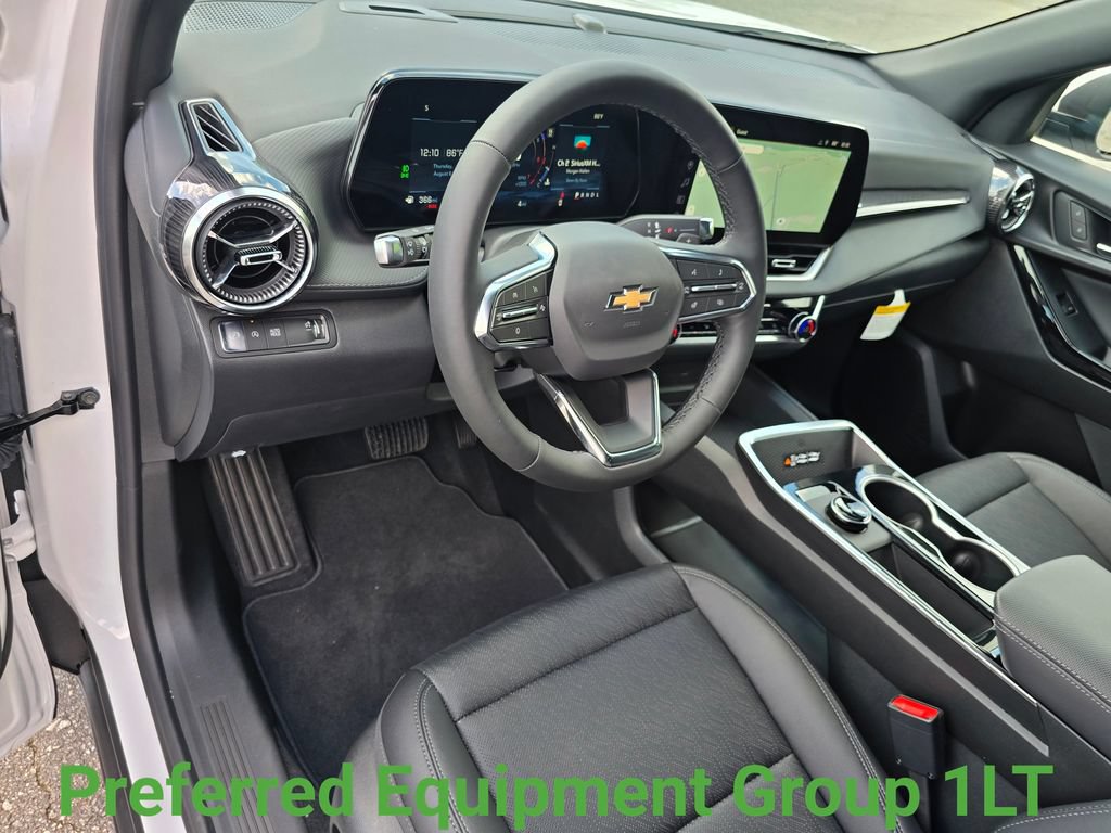 New 2026 Chevrolet Equinox LT w/ Convenience Package II FWD image 22