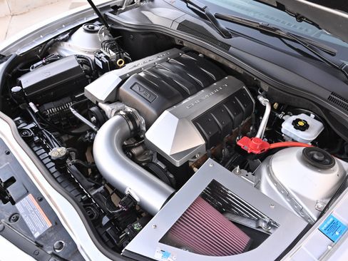 Used 2011 Chevrolet Camaro SS RWD image 37