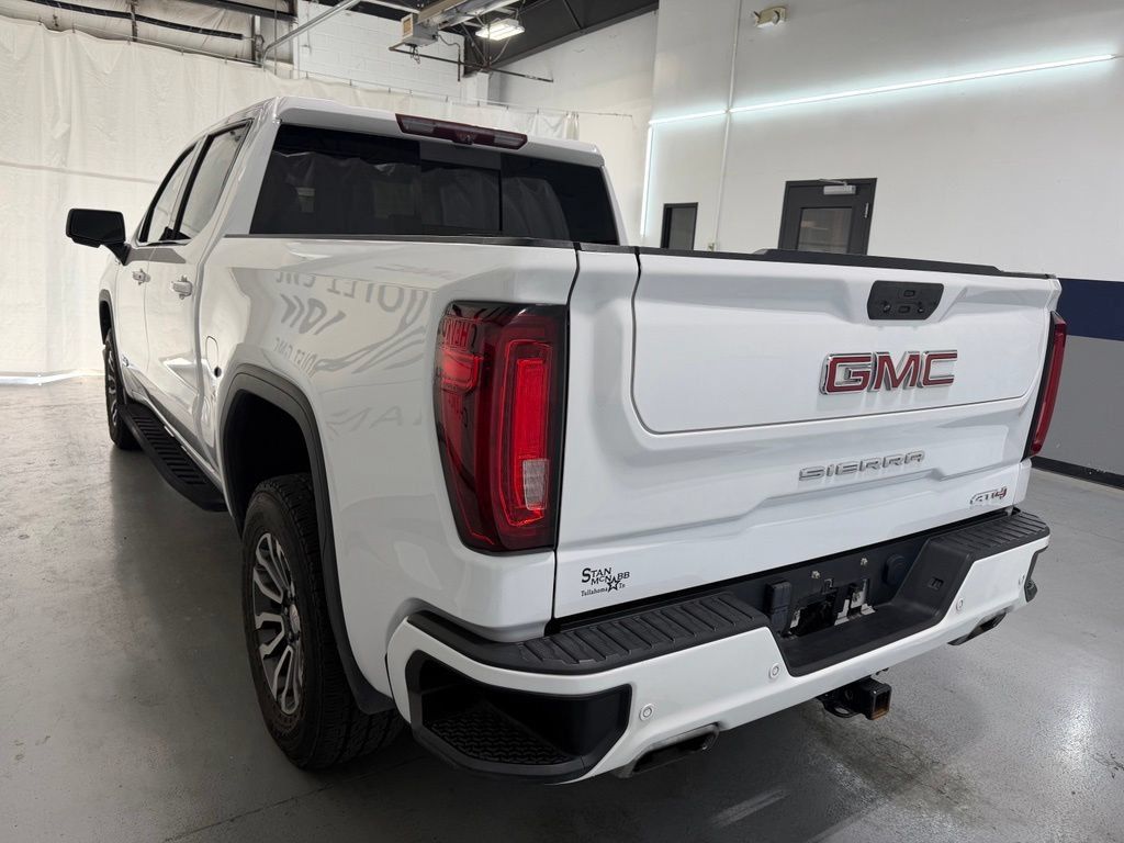 Used 2022 GMC Sierra 1500 AT4 w/ AT4 Premium Package AWD/4WD image 23