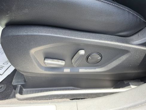Used 2024 Ford Edge Titanium AWD/4WD image 31