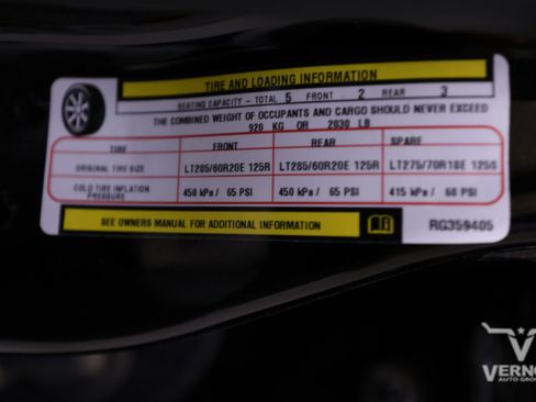 Used 2024 RAM 2500 Limited w/ Safety Group image 38