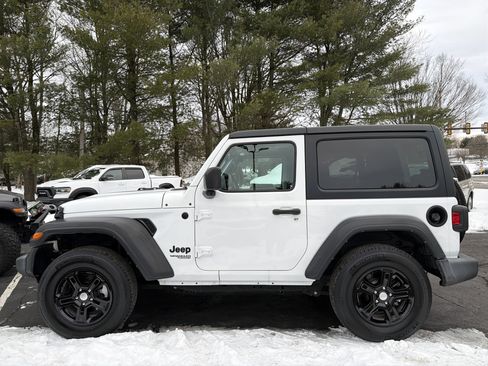 Certified 2021 Jeep Wrangler Sport S image 4