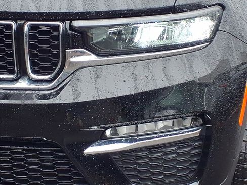 Used 2025 Jeep Grand Cherokee Limited image 72