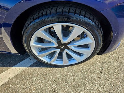 Used 2020 Tesla Model 3 Long Range image 11