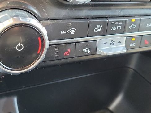 Certified 2022 Ford F150 XLT w/ Equipment Group 302A High image 10