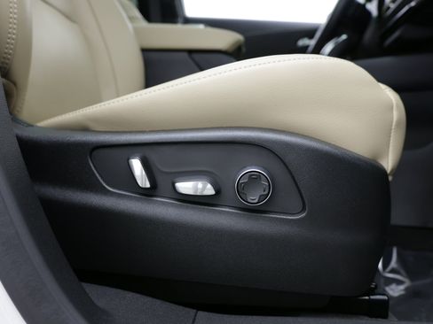 Used 2025 Cadillac XT4 Premium Luxury w/ Cold Weather Package FWD image 42