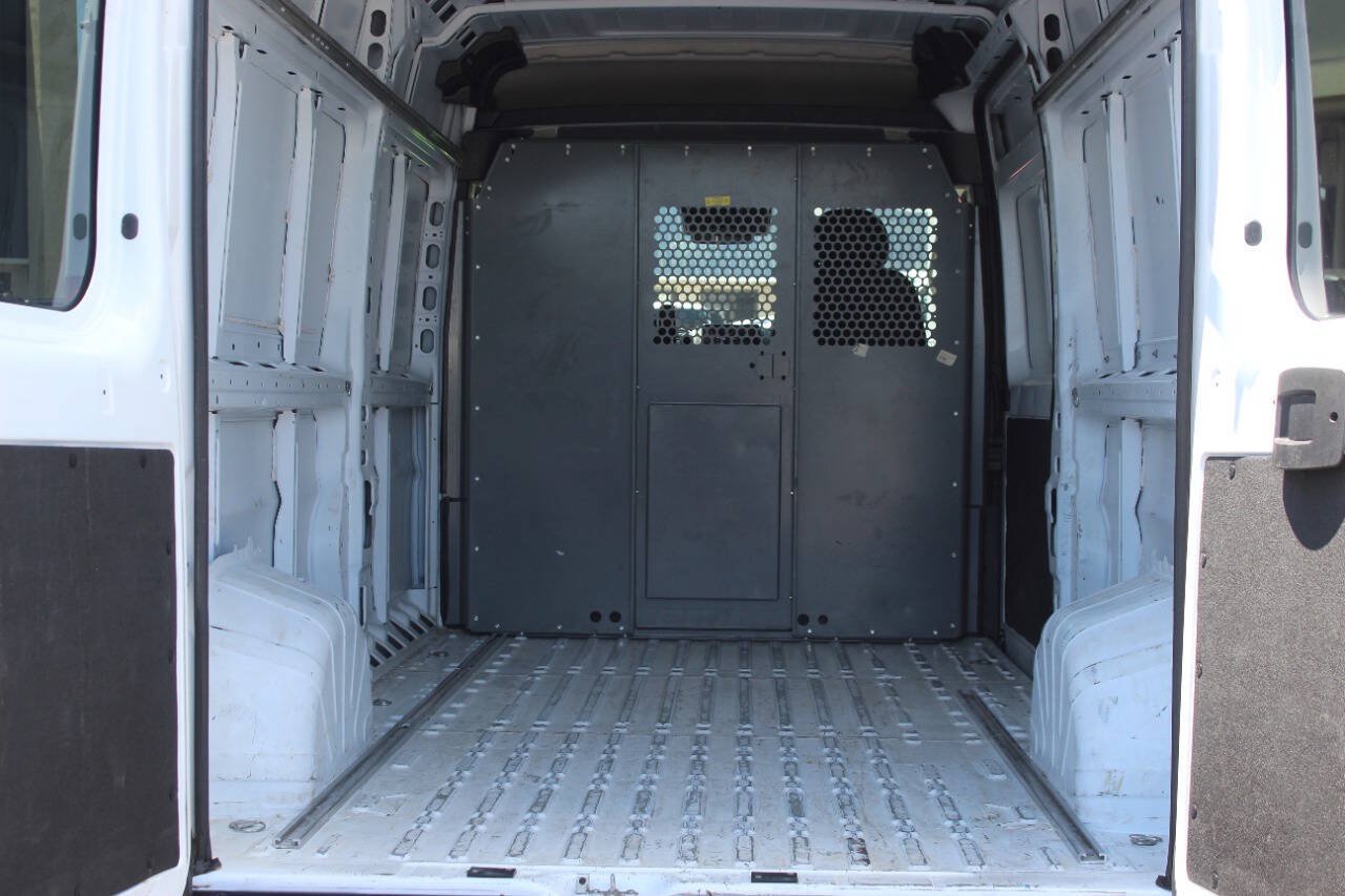 Used 2023 RAM ProMaster 2500 FWD image 19