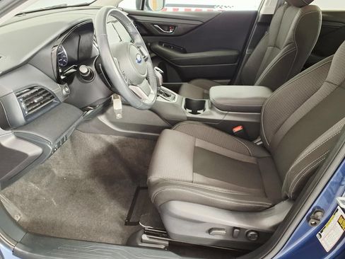 Used 2021 Subaru Outback Premium AWD/4WD image 13