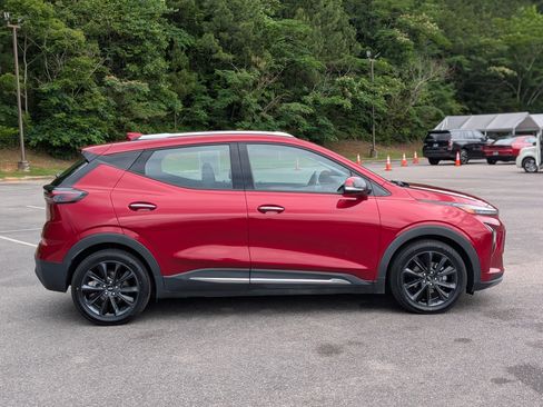 Used 2022 Chevrolet Bolt EUV Premier w/ Launch Edition FWD image 10