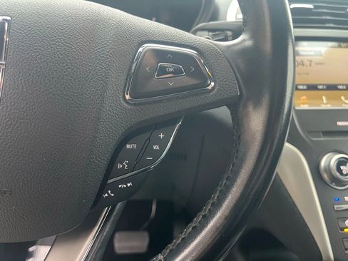 Used 2017 Lincoln MKC Select w/ Select Plus Package image 22