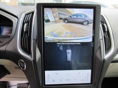 Used 2024 Ford Edge Titanium w/ Titanium Elite Package AWD/4WD image 42