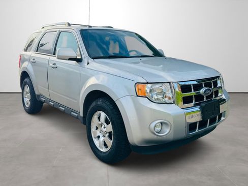 Used 2011 Ford Escape Limited w/ 301A Rapid Spec Order Code AWD/4WD image 12