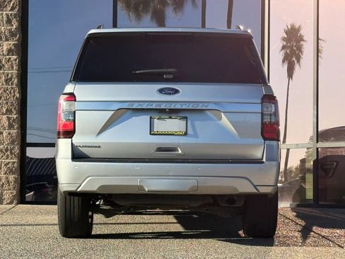 Used 2019 Ford Expedition Platinum image 11