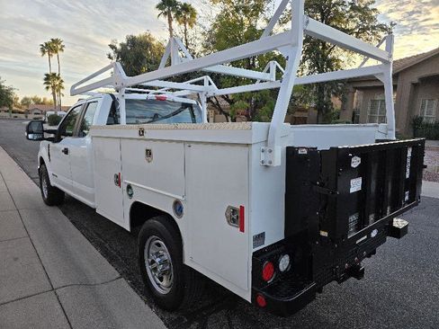 Used 2022 Ford F350 XL w/ Power Equipment Group image 5