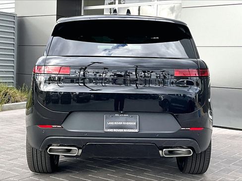 New 2026 Land Rover Range Rover Sport SE AWD/4WD image 4